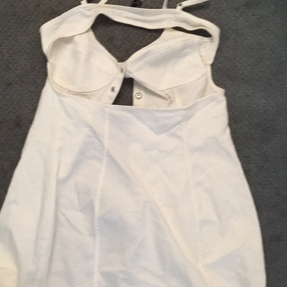 Button down summer halter dress - Picture 2 of 2